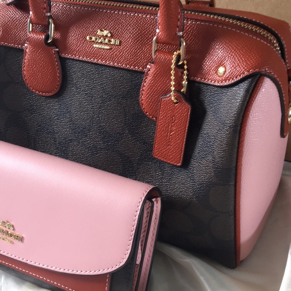 Coach Handbags - Coach Set